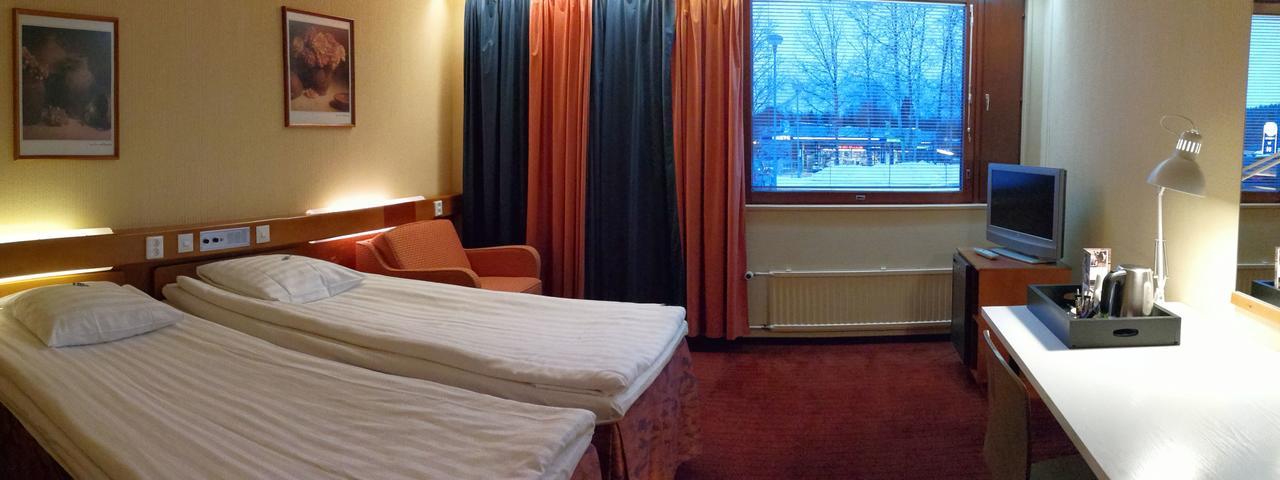 Hotel Jaemsae מראה חיצוני תמונה